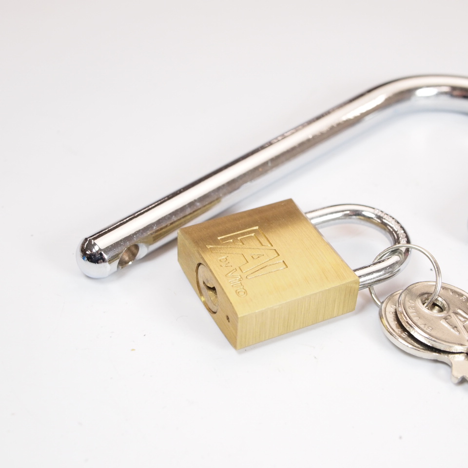 マニアックコレクション / Wheel rim lock for Vespa Largeframe 10 inch wheels