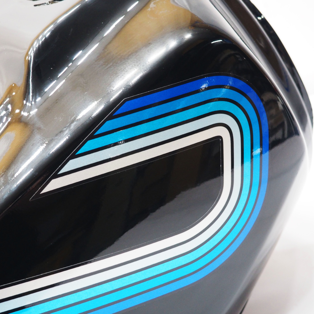 シルバーライン ステッカー ヤマハ TW200 TW225 タンクデカール シルバーライン ステッカー ヤマハ TW200 TW225 タンクデカール