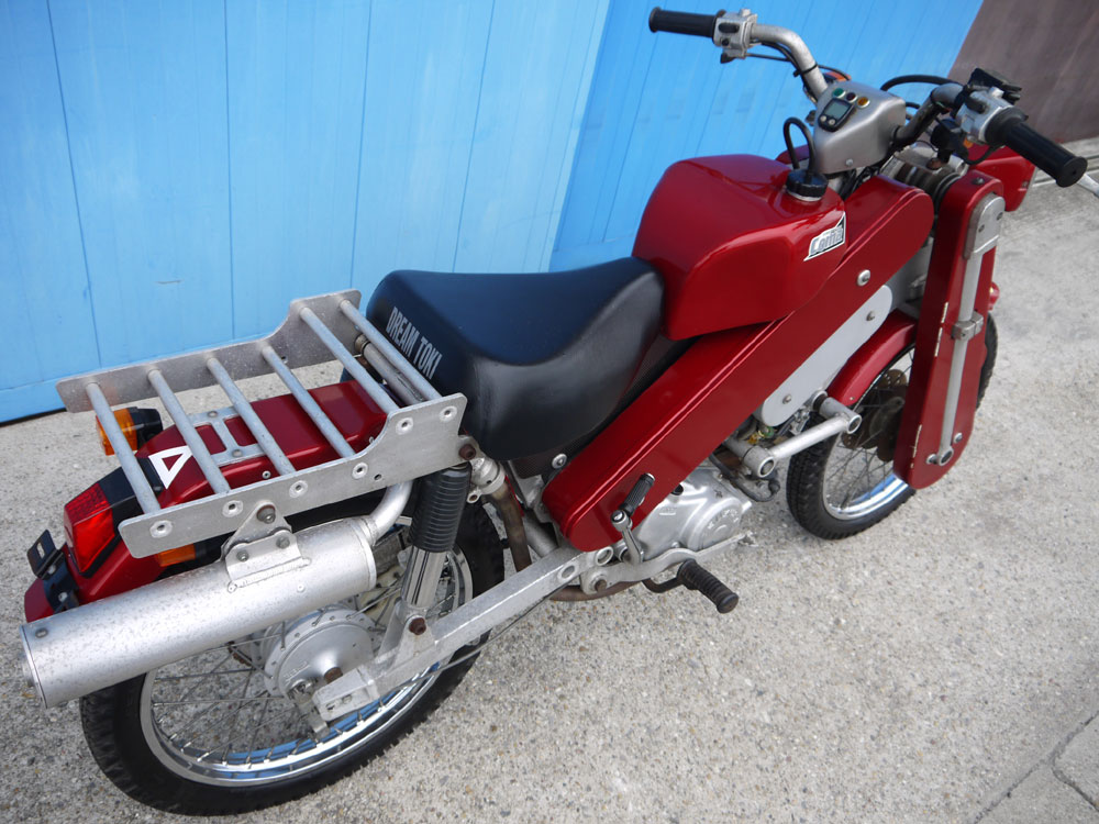 二輪駆動車ドリーム トキ Coma80 雪道ok変態バイク 有限会社エムシーマニアック