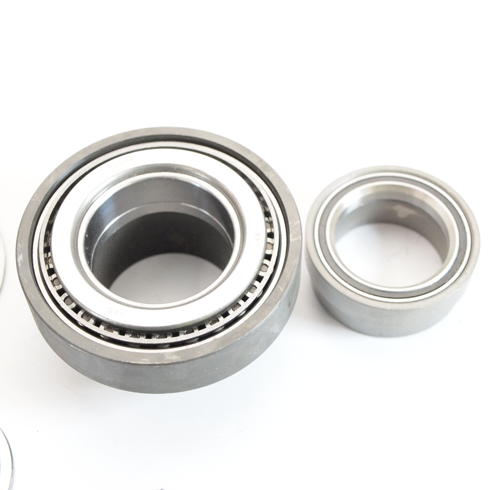 マニアックコレクション / Steering Head Bearing Set SIP by V2 EDELSTAHLDESIGNE