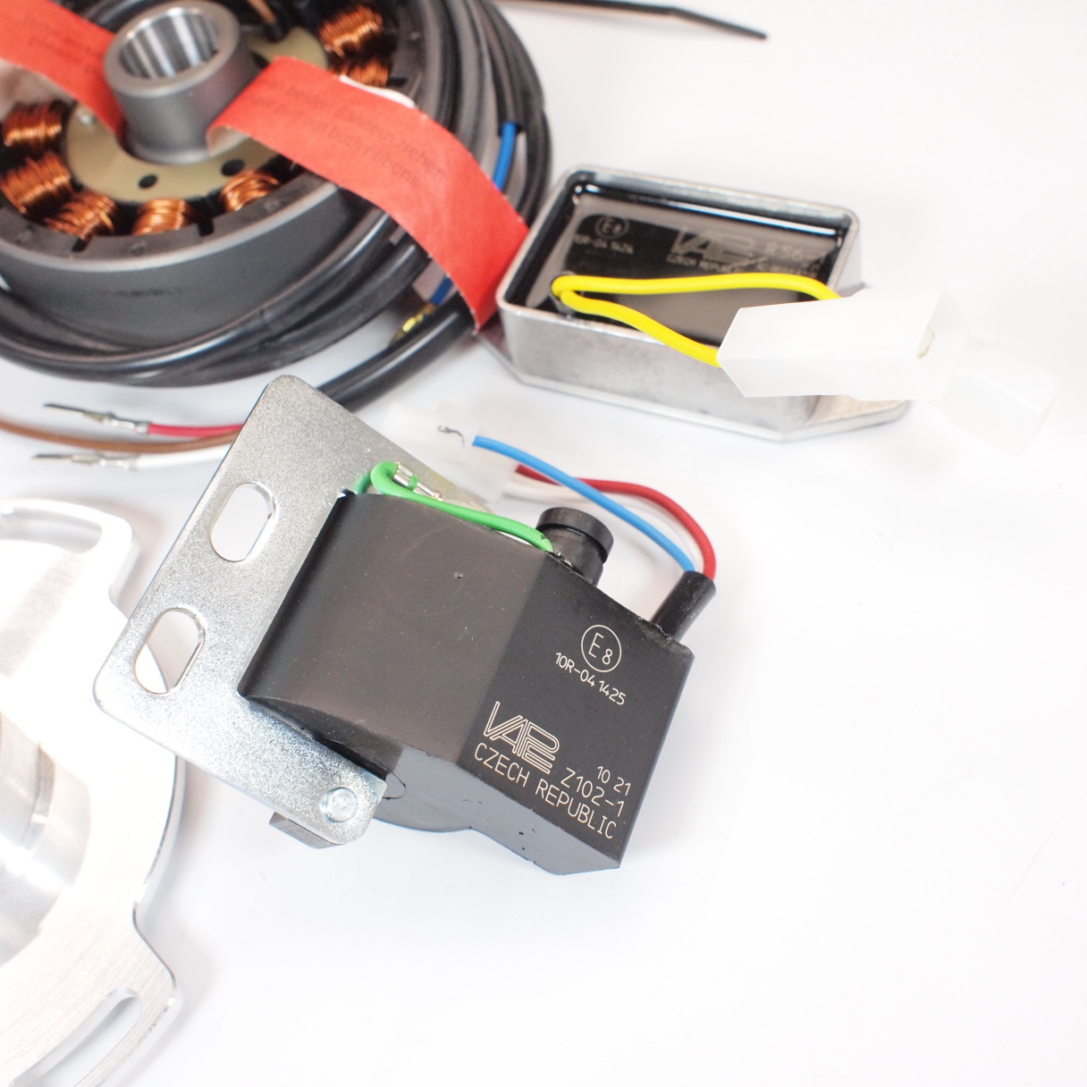 マニアックコレクション / ignition SIP PERFOEMANCE by VAPE Sport Lambretta スモールテーパー用  CDIキット 12V ACタイプ LI TV
