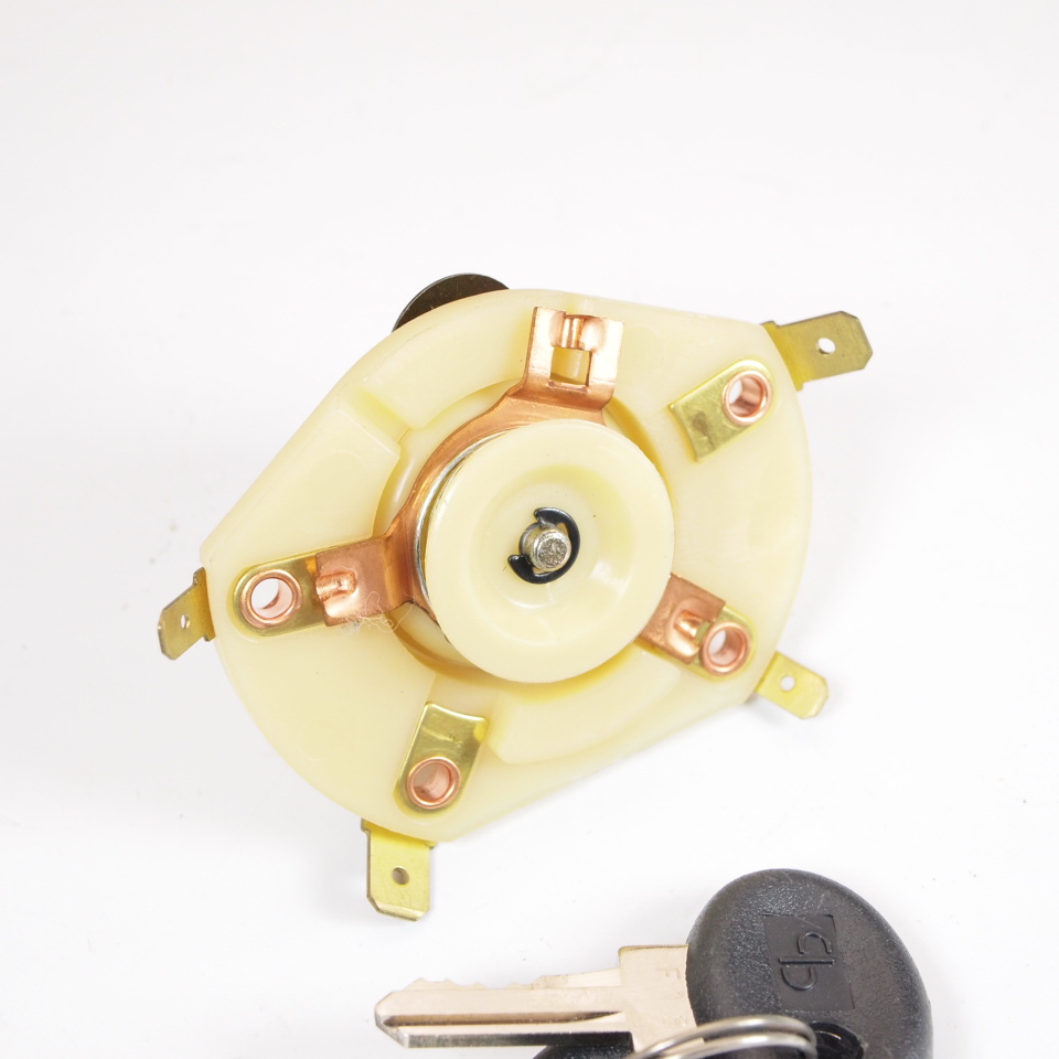 マニアックコレクション / Ignition Lock for Vespa ET3 200 Rally P200E P125X P150X